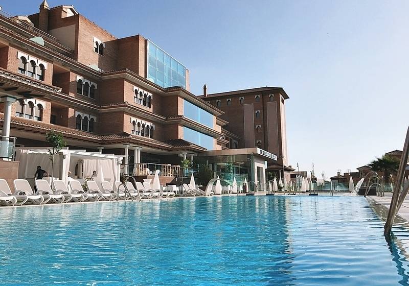 فندق Granada Palace