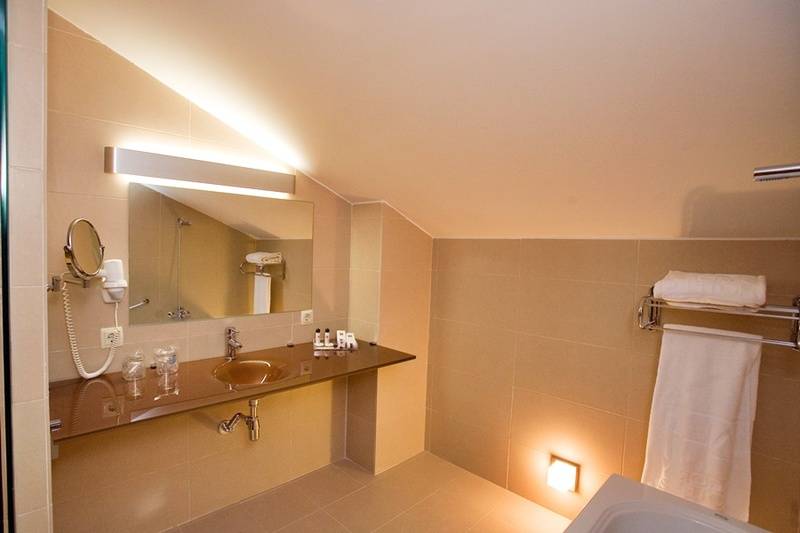 فندق Granada Palace