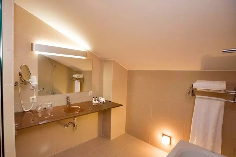 酒店 Granada Palace