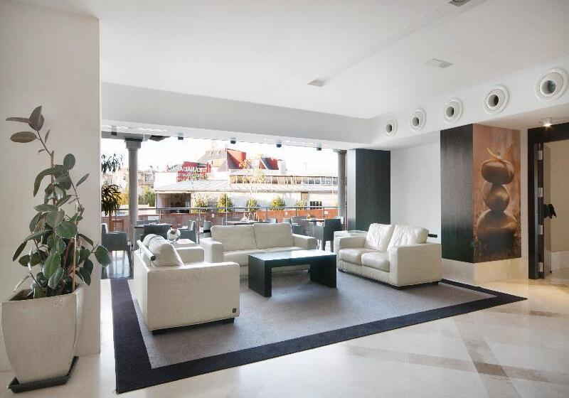 فندق Granada Palace