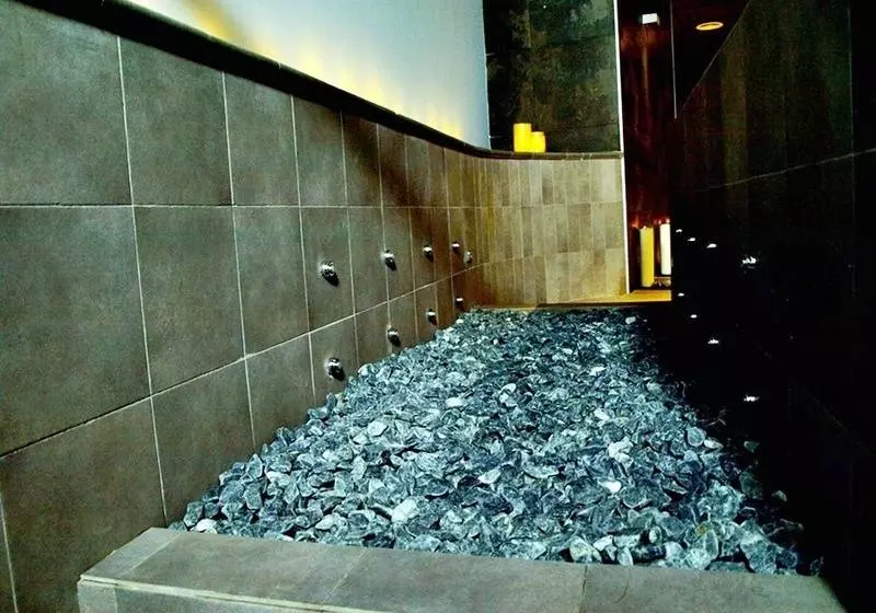 酒店 Granada Palace