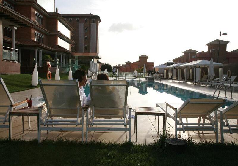 فندق Granada Palace