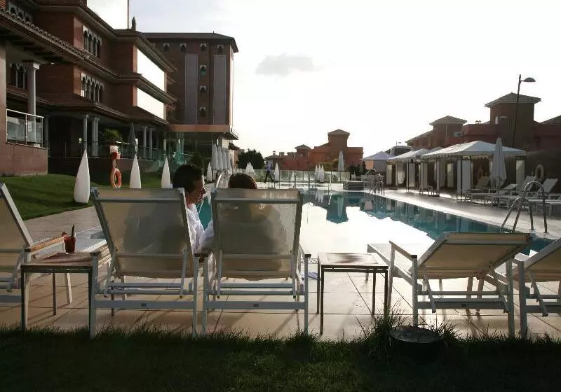 酒店 Granada Palace