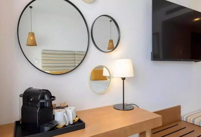 Hotelli HM Isabela - Adults Only