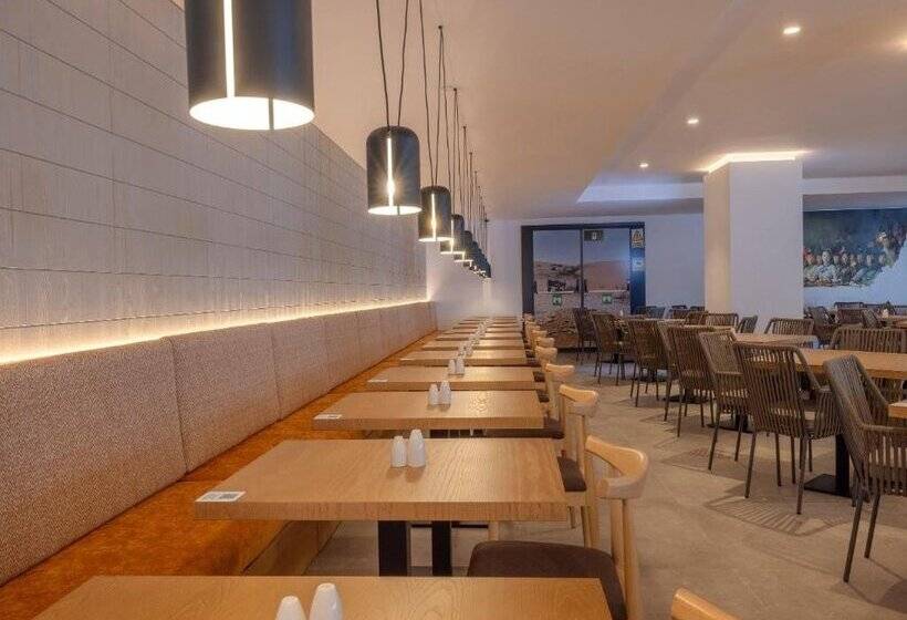 בית מלון כפרי HM Isabela - Adults Only