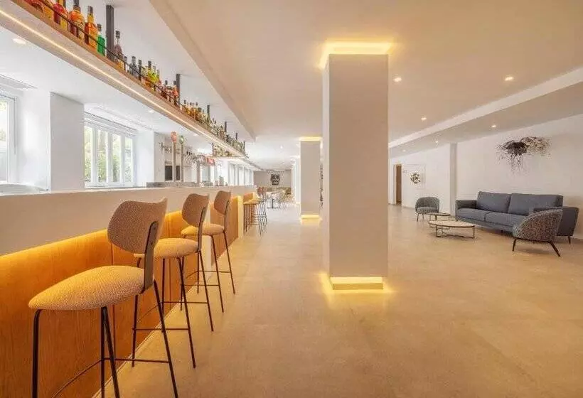 Hotelli HM Isabela - Adults Only