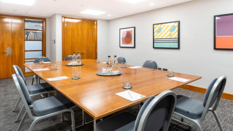 ホテル Holiday Inn Gloucester   Cheltenham, An Ihg