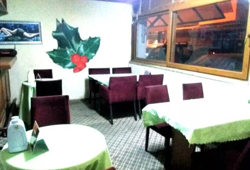 ホテル Kleopatra Bebek