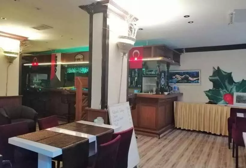 ホテル Kleopatra Bebek