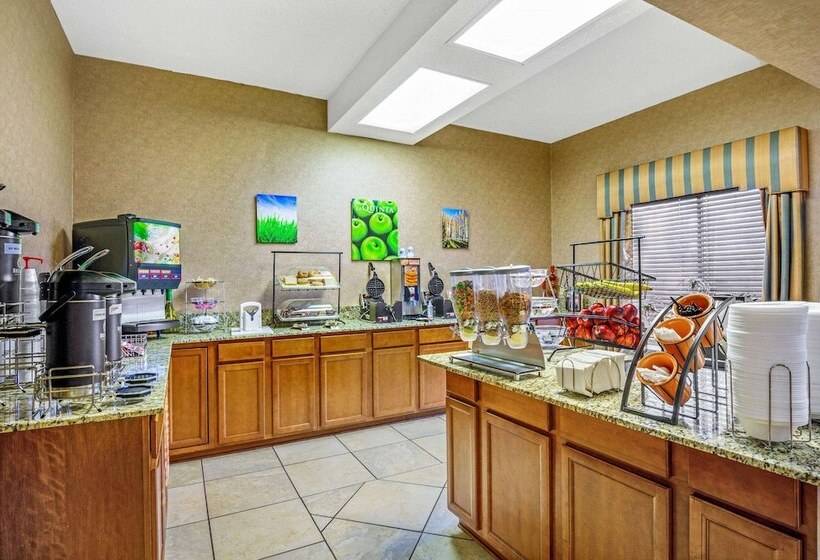 فندق La Quinta Inn By Wyndham Columbia Se / Fort Jackson