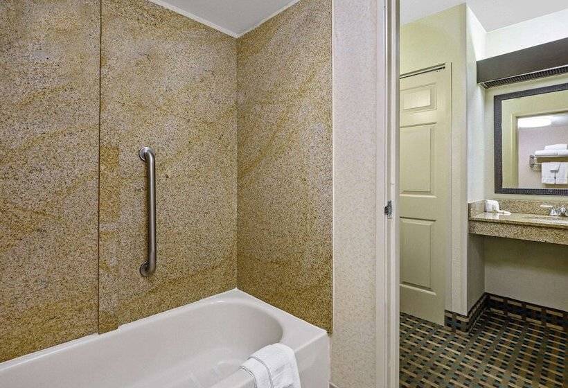 فندق La Quinta Inn By Wyndham Columbia Se / Fort Jackson