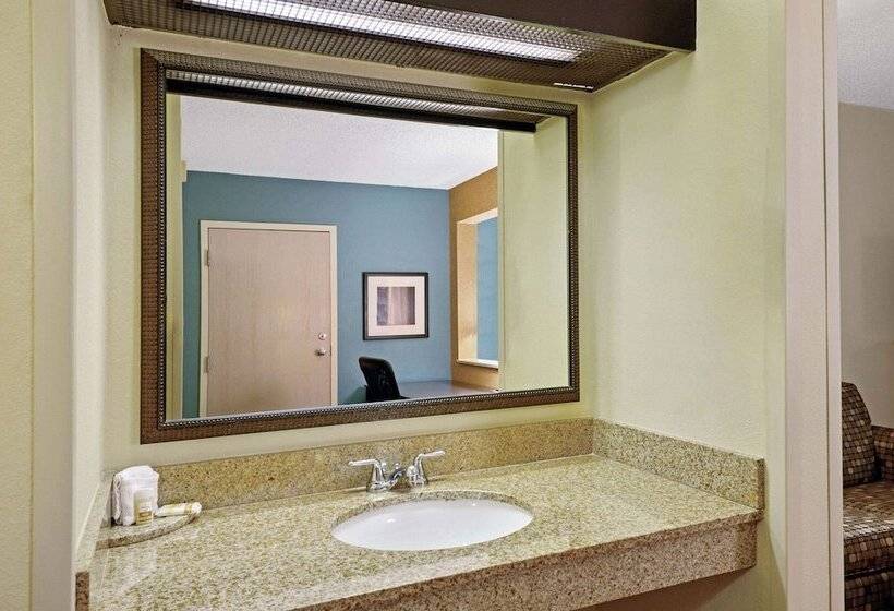 فندق La Quinta Inn By Wyndham Columbia Se / Fort Jackson