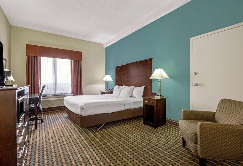 فندق La Quinta Inn By Wyndham Columbia Se / Fort Jackson