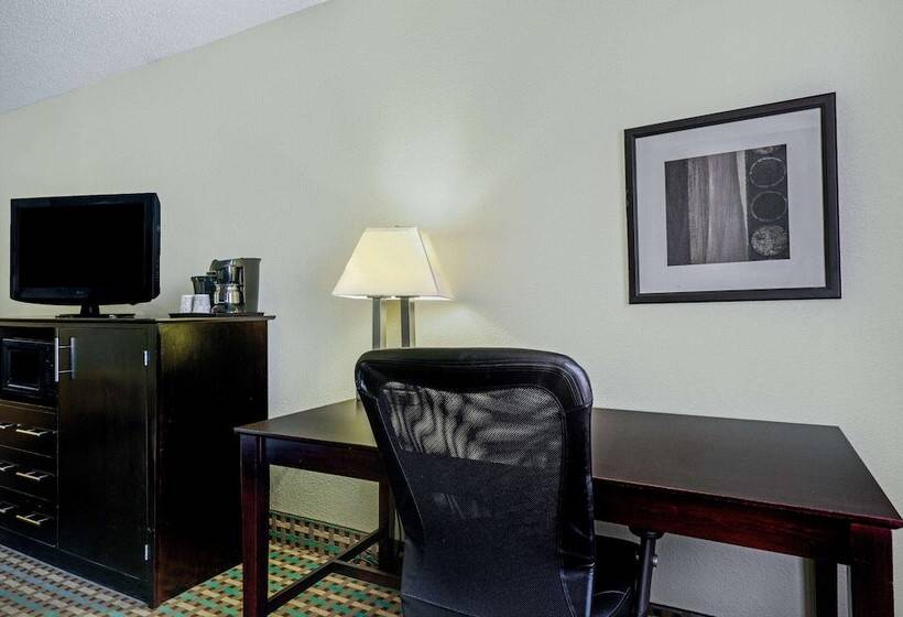 فندق La Quinta Inn By Wyndham Columbia Se / Fort Jackson