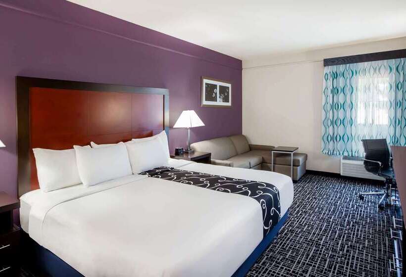 호텔 La Quinta By Wyndham Lubbock North