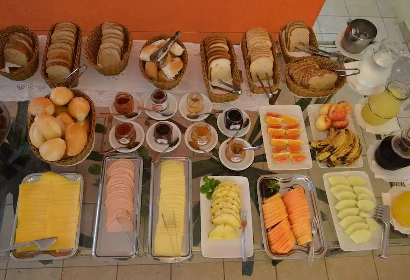 Отель Lago Das Pedras