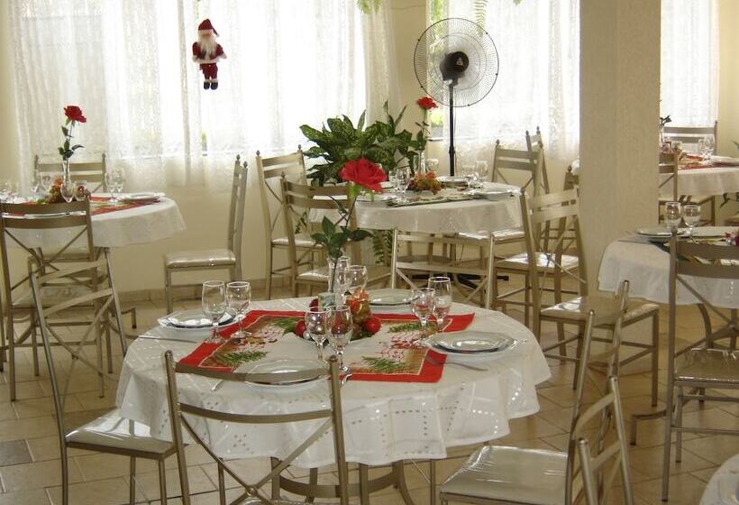 Hotel Lago Das Pedras