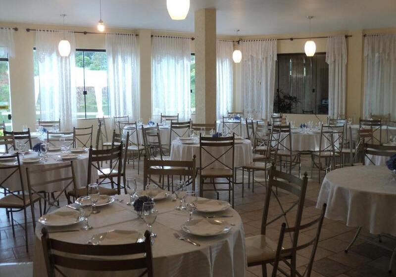 Hotel Lago Das Pedras