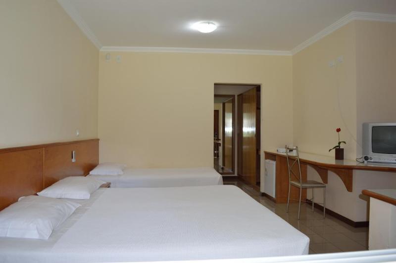 Hotel Lago Das Pedras