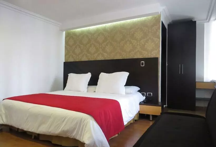 Отель Leon Dorado