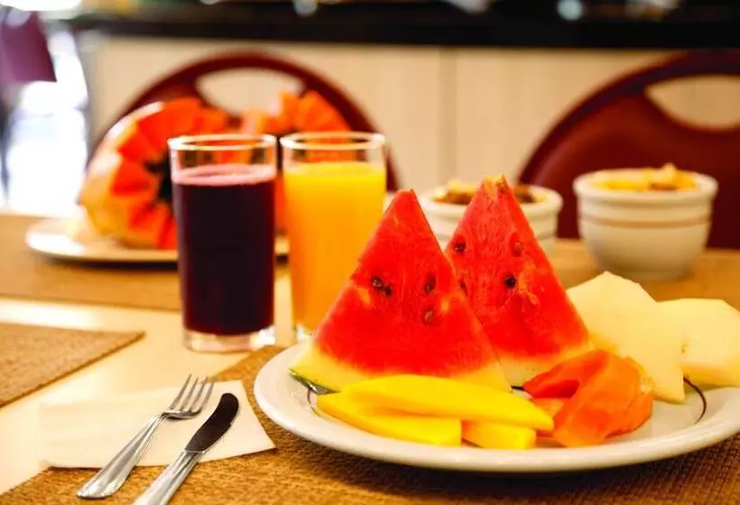 בית מלון כפרי Lira