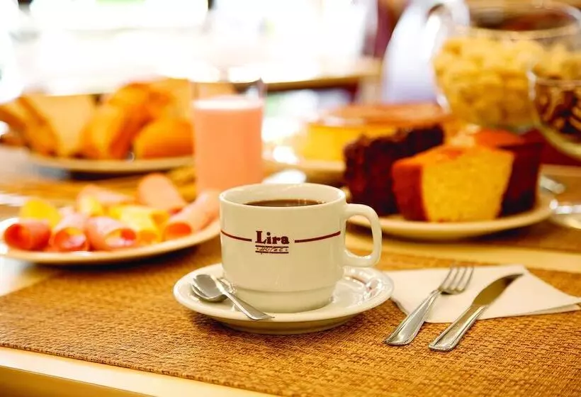 בית מלון כפרי Lira