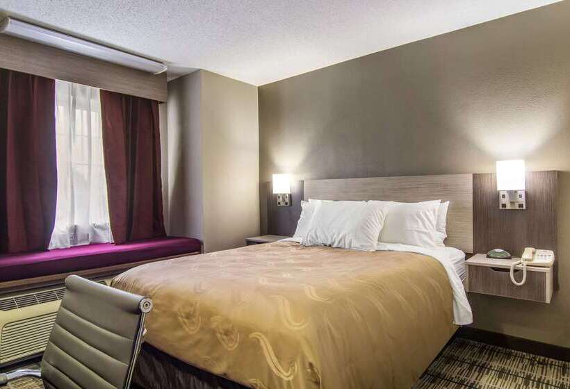 酒店 Quality Inn & Suites Grove Cityoutlet Mall