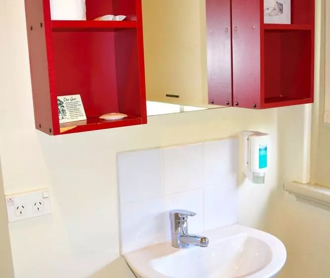 Отель Richmond Hill