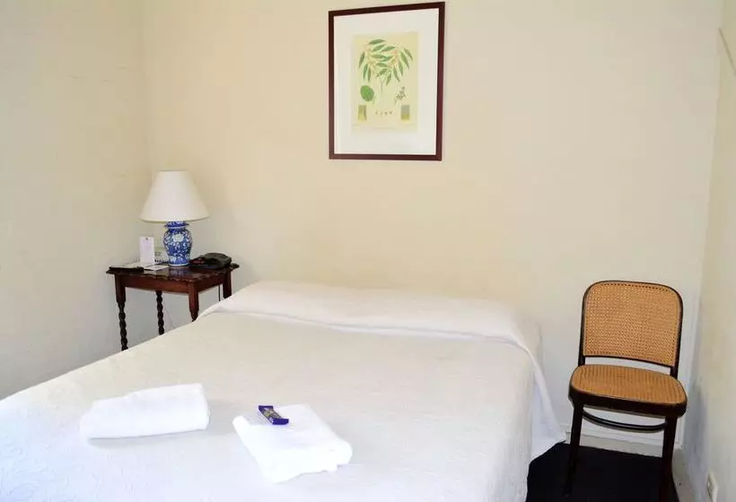 Отель Richmond Hill