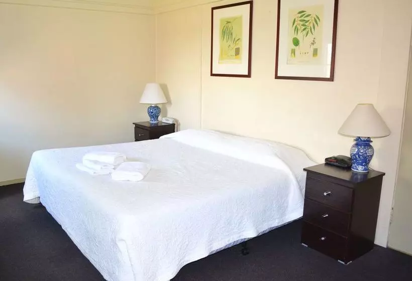 Отель Richmond Hill