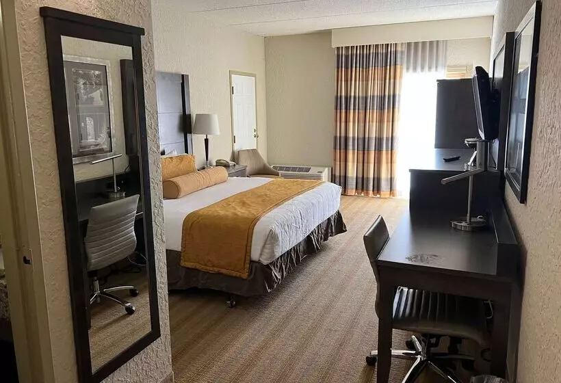 هتل Americinn By Wyndham Rochester Near Mayo Clinic