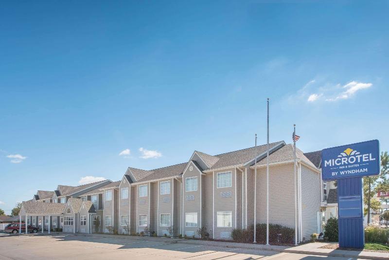 Microtel Inn & Suites By Wyndham Altus