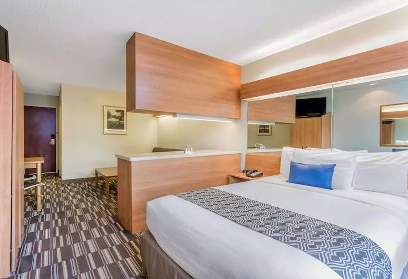 Microtel Inn & Suites By Wyndham Lillington/campbell University