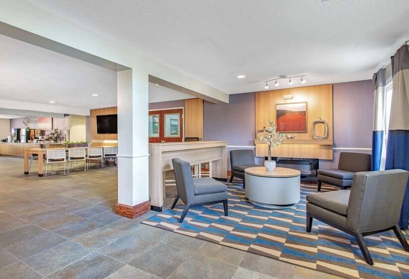 Microtel Inn & Suites By Wyndham Lillington/campbell University