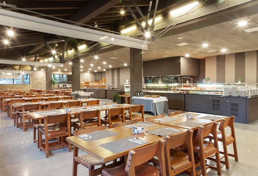 渡假胜地 Montanyà