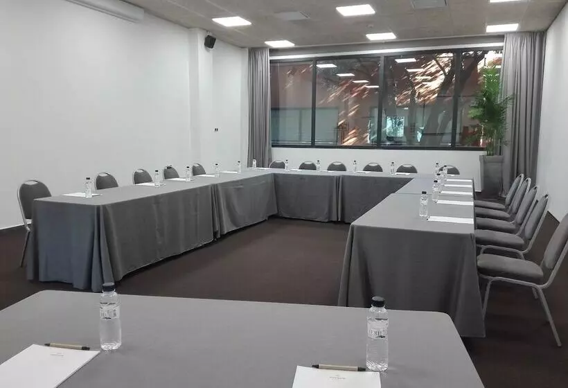 リゾートホテル Montanyà