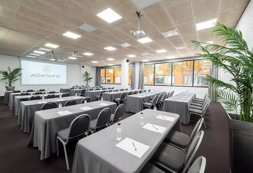 リゾートホテル Montanyà