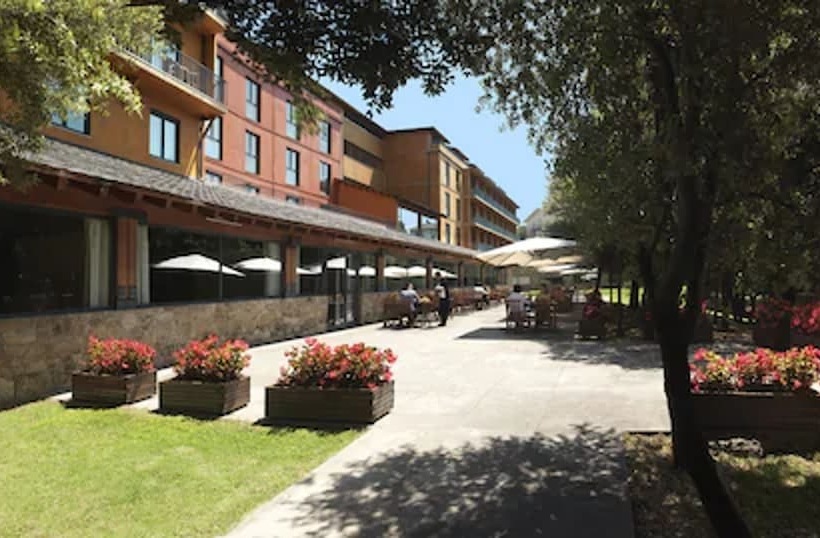 渡假胜地 Montanyà