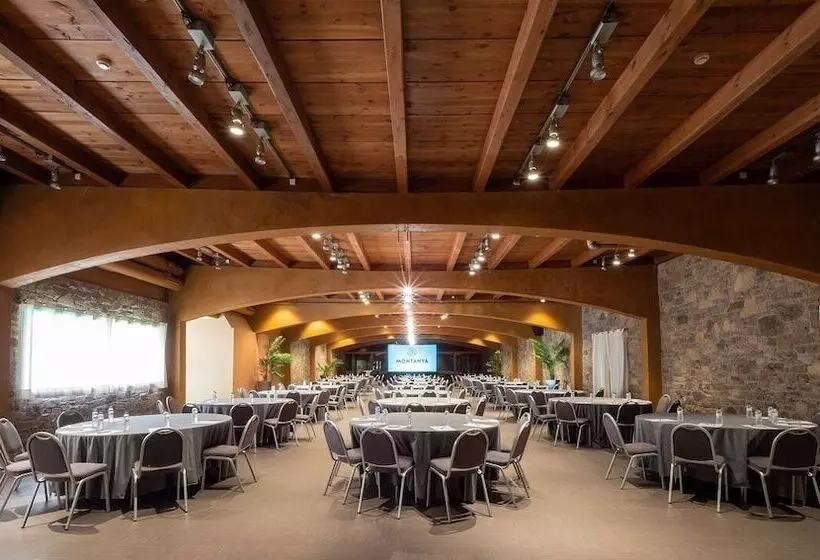 リゾートホテル Montanyà