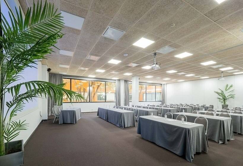 渡假胜地 Montanyà