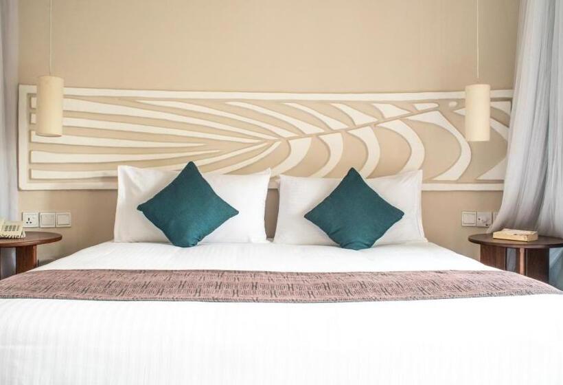 Neptune Village Beach Resort & Spa All Inclusive