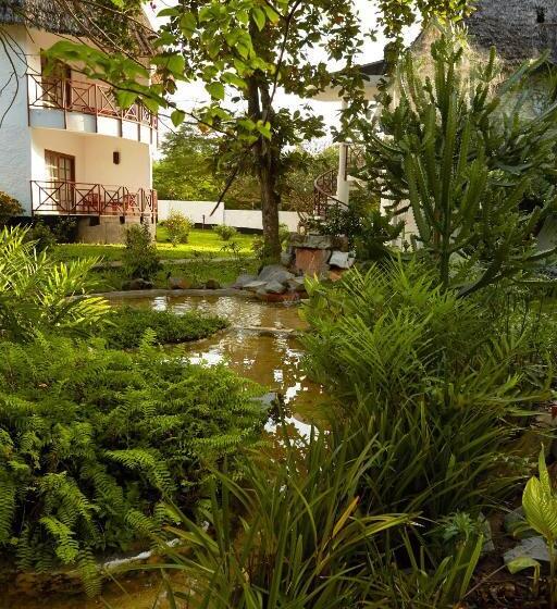 Neptune Village Beach Resort & Spa All Inclusive