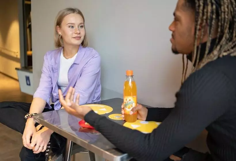 旅馆 a&o Hamburg Hauptbahnhof