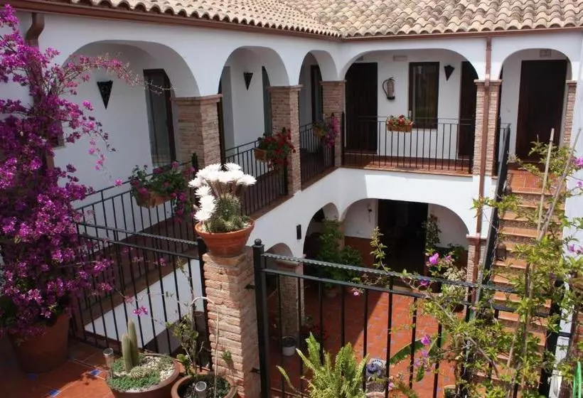 住宿加早餐 Almudawar