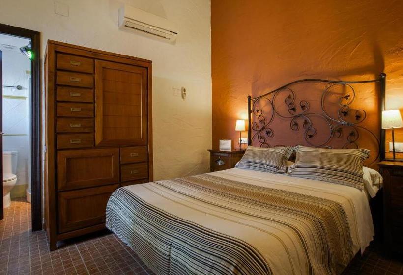 تختخواب و صبحانه Almudawar