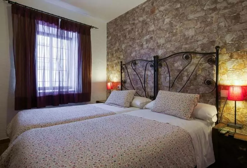 住宿加早餐 Almudawar