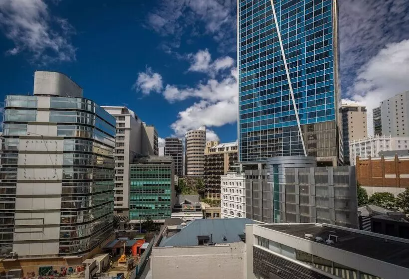 酒店 Auckland Harbour Suites