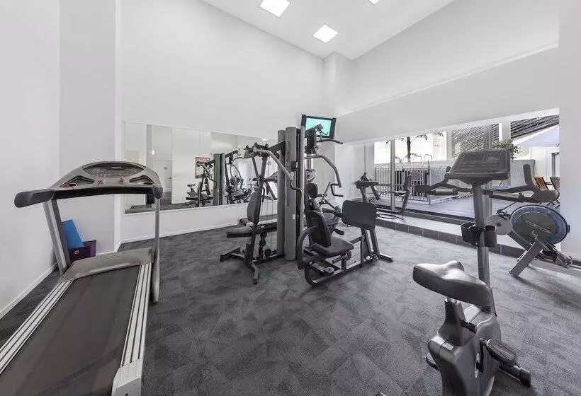 酒店 Auckland Harbour Suites