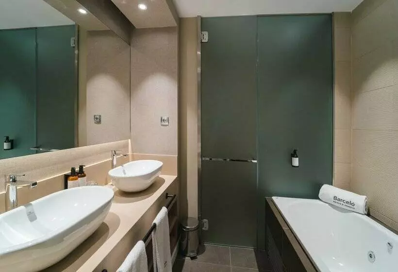 هتل Barcelo Oviedo Cervantes