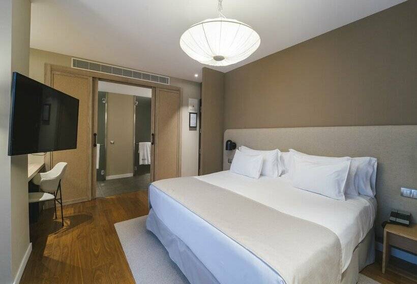 Hotel Barcelo  Oviedo Cervantes